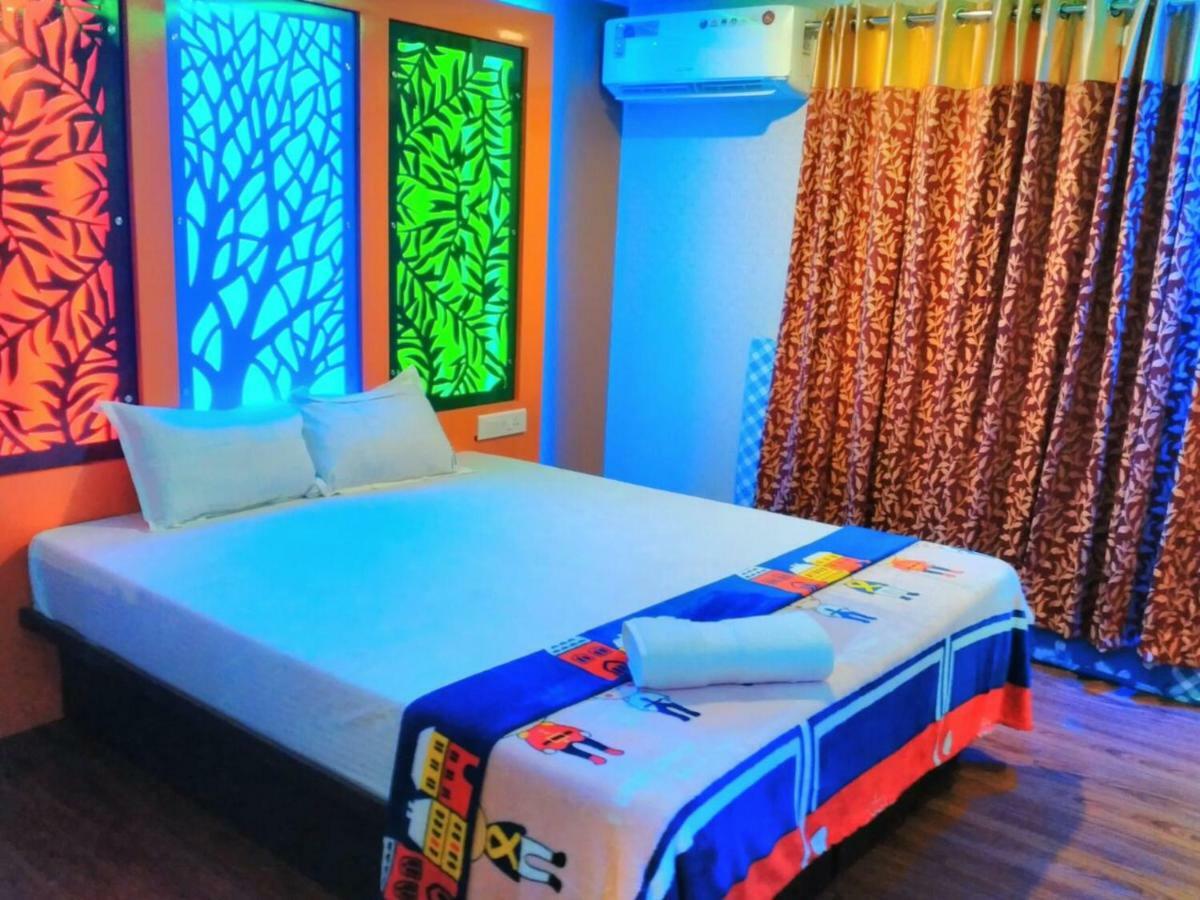 Cosy Premium Houseboats Hotel Alappuzha Kültér fotó
